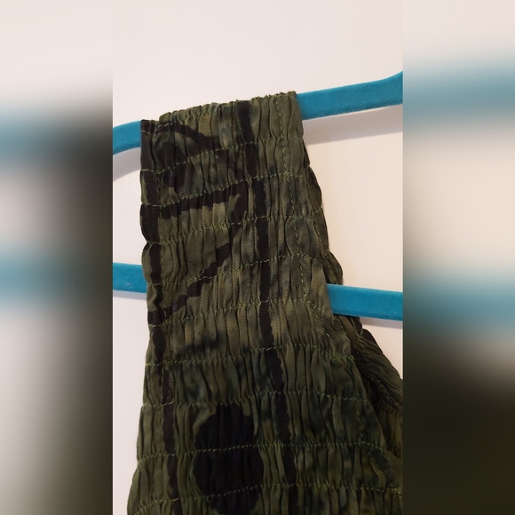 Pineapple Isle Fall Sleeveless Dress - Picture 4 of 6